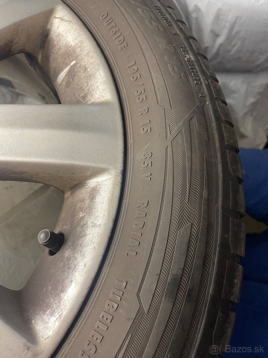 Predám elektróny 195/55 R15 - 4