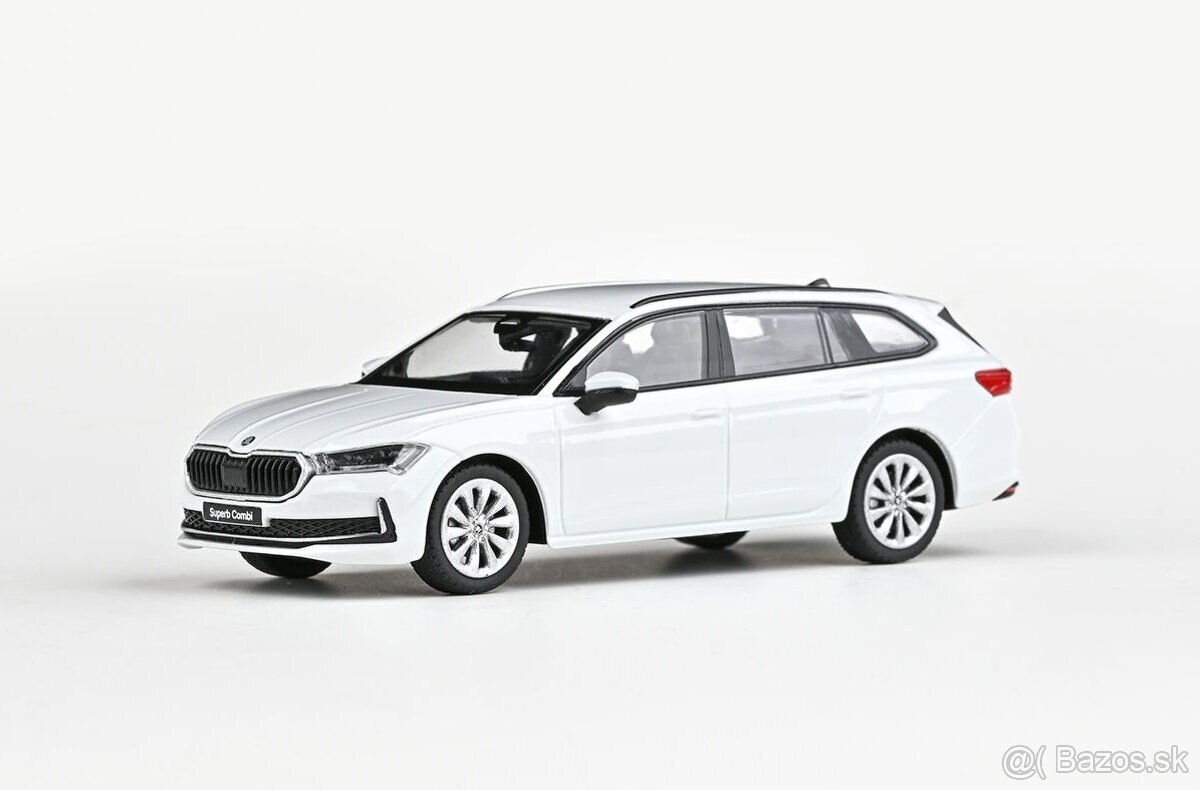 Škoda Superb IV Combi (2023) 1:43 Abrex - 4