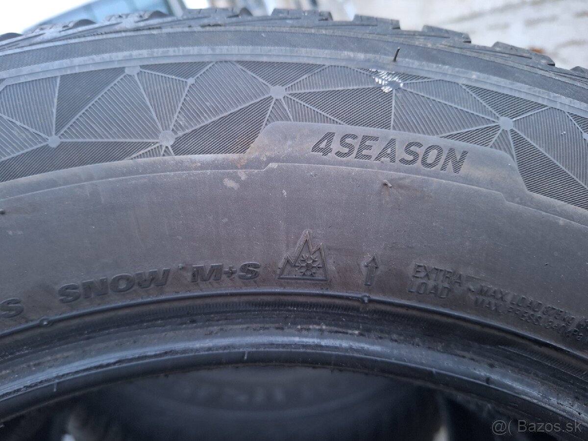 215/65 R 17 103V KUMHO SOLUS (celoročne) 10€ - 1ks. - 4