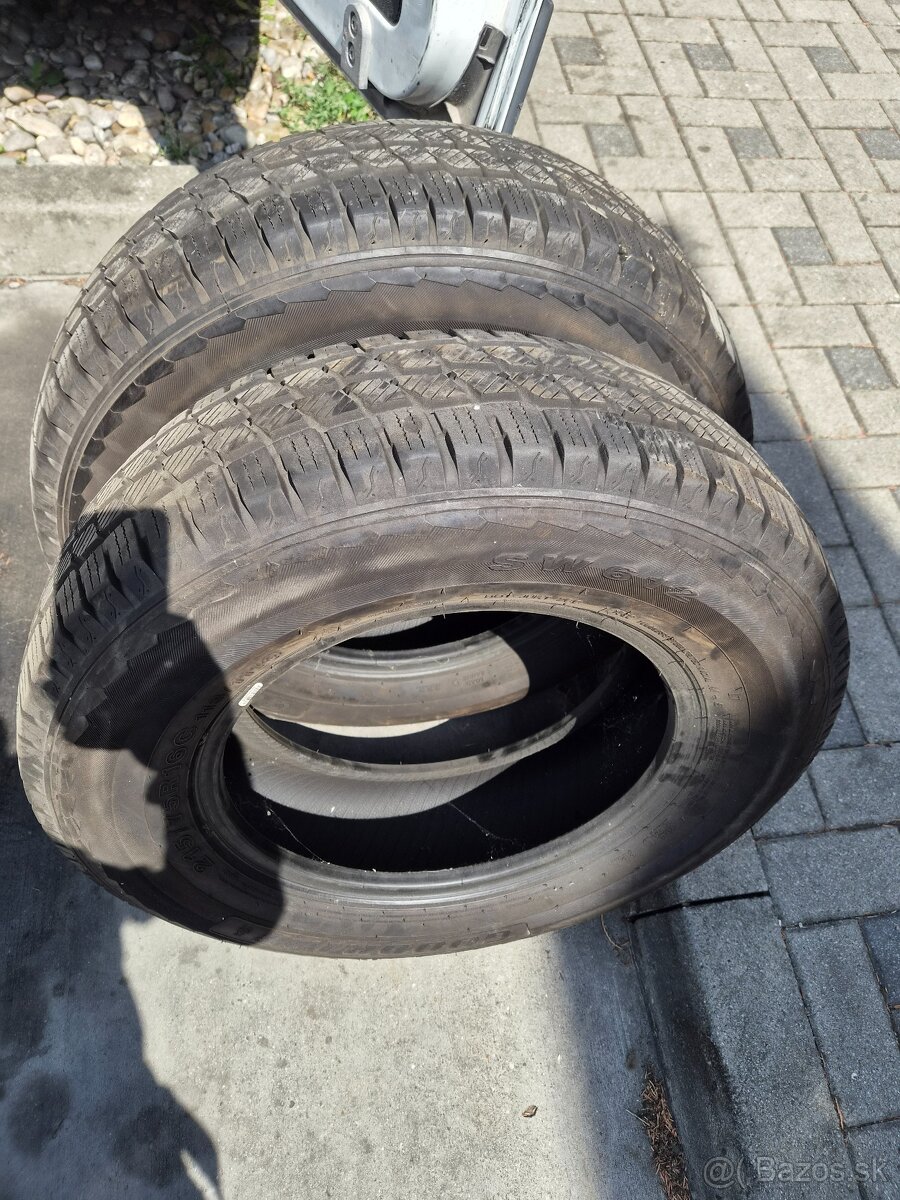 Zimne Goodride 215/75R16C - 4