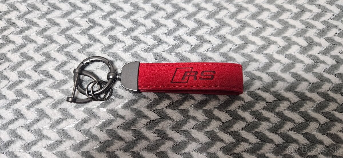 Prodám přívěšek na klíče Audi Sline Rs - 4
