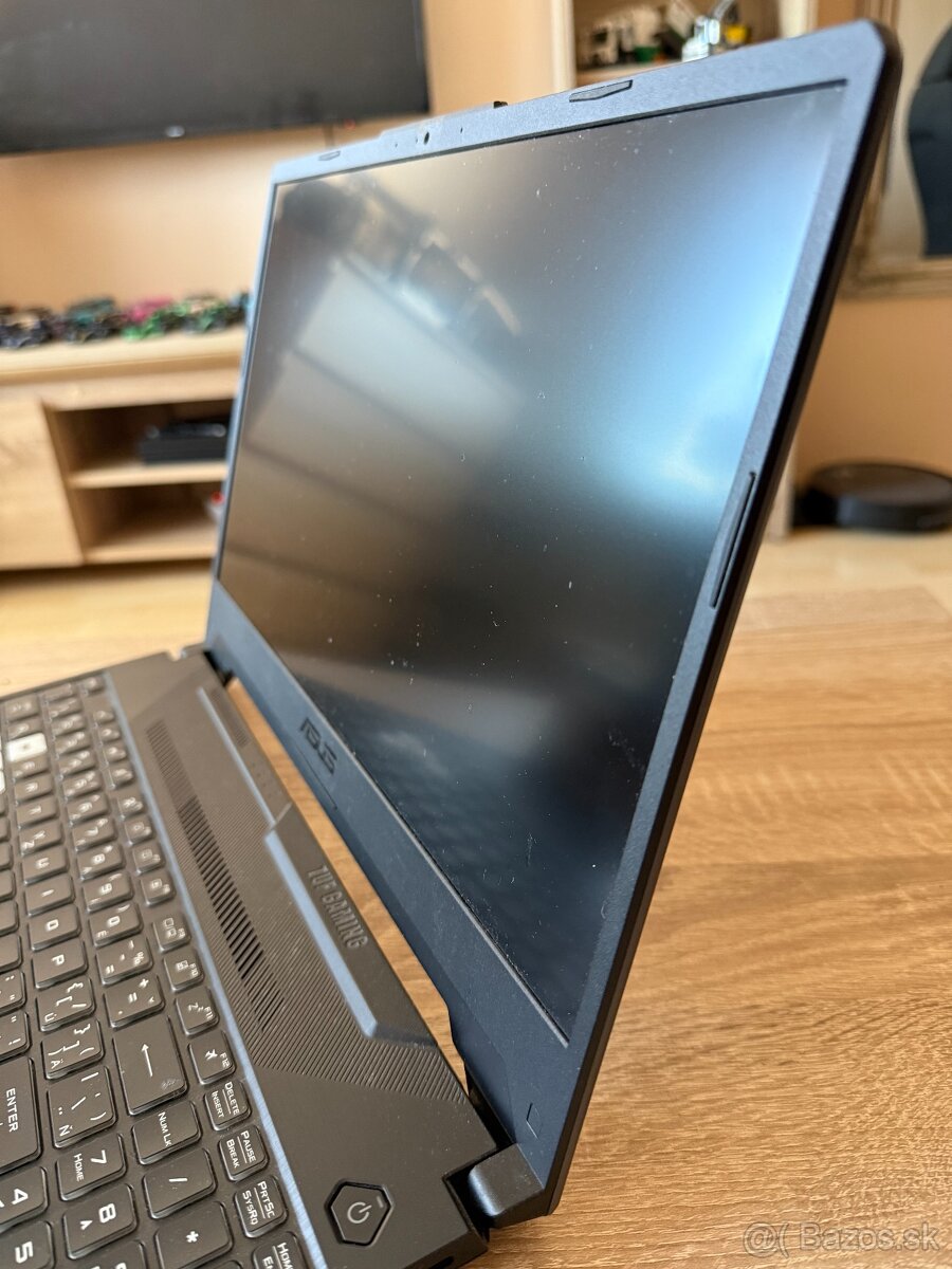 ASUS TUF Gaming F15 - 4