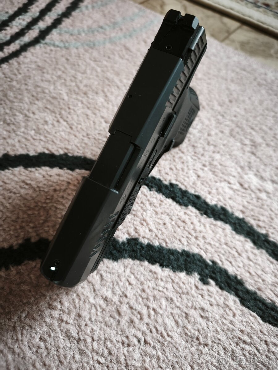 CZ P10 S 9mm luger - 4