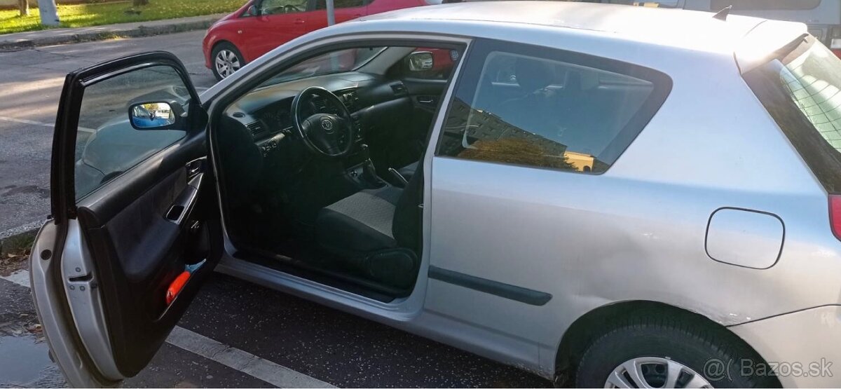 Toyota Corolla E12U 1.4, 71.00 kW, benzín, 2003 - 4