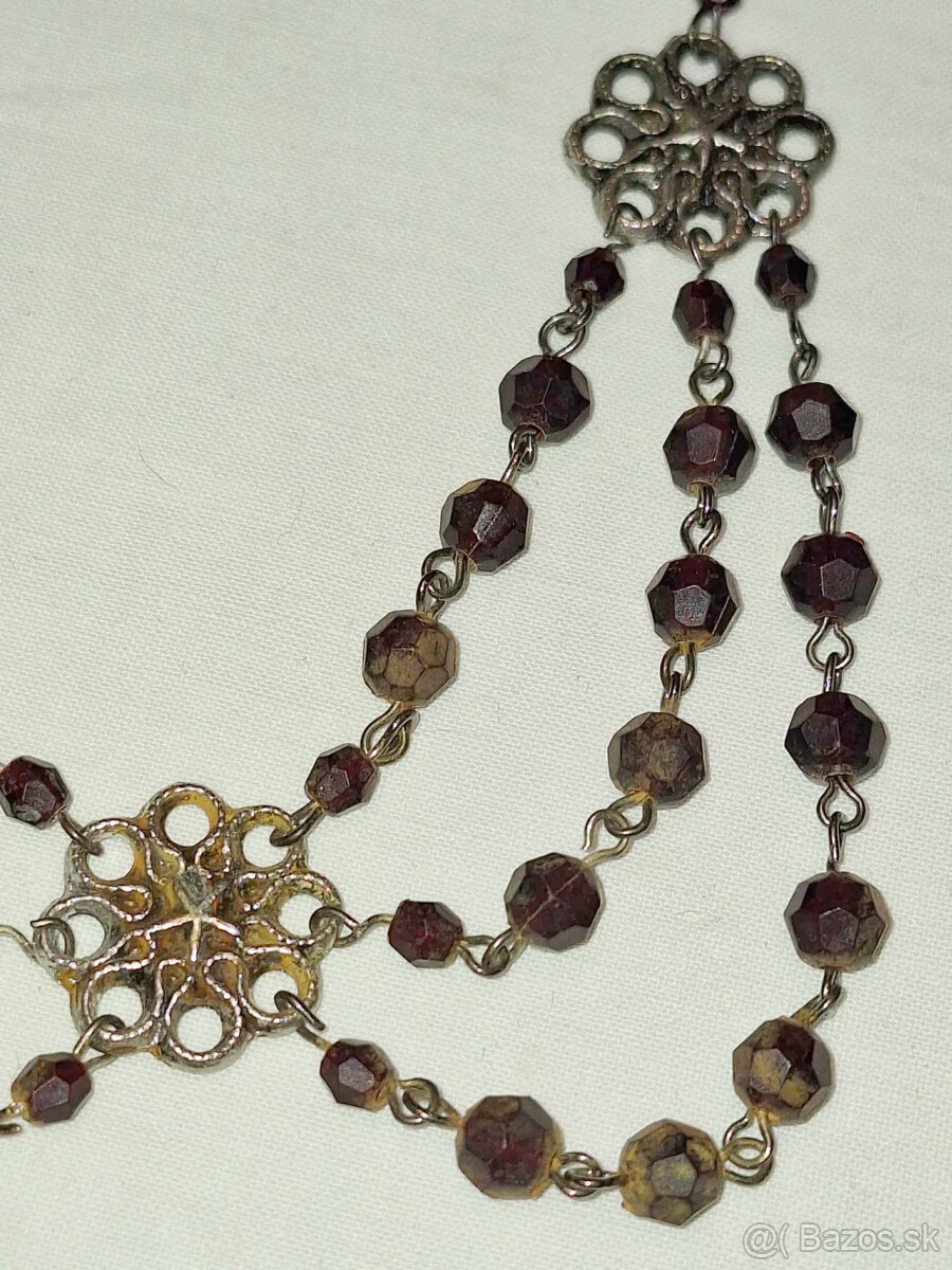 STARÝ NÁHRDELNÍK - 4