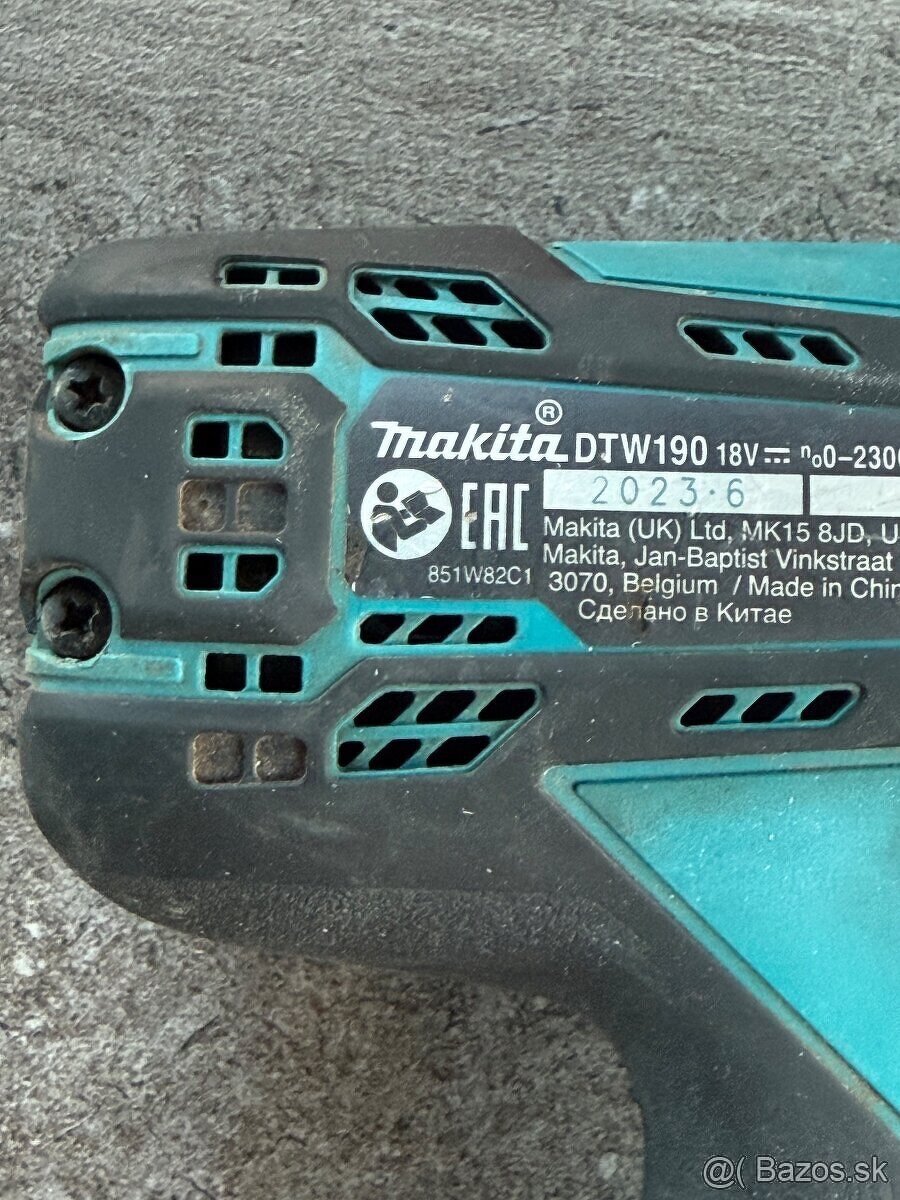 rázová uťahovačka MAKITA 18V - 4