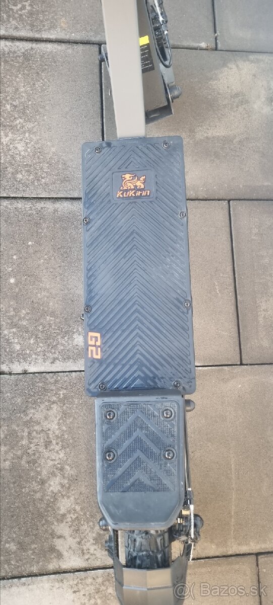 Elektrická kolobežka Kukirin G2 2025 s príslušenstvom - 4