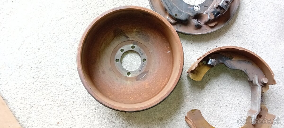 REZERVOVANÉ Diely na Defender Works 110 - 4