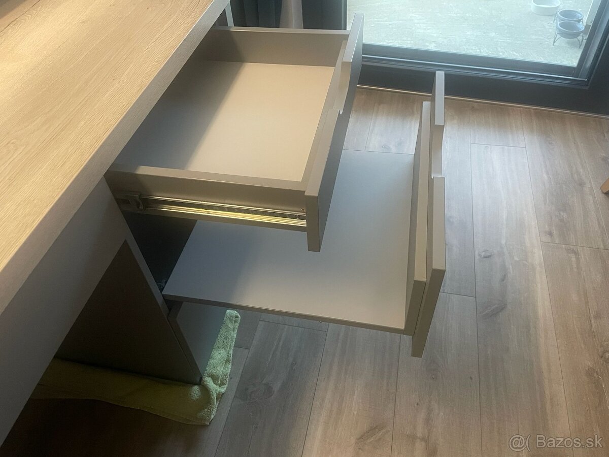 Predám pracovný stôl pre 2 osoby - 4