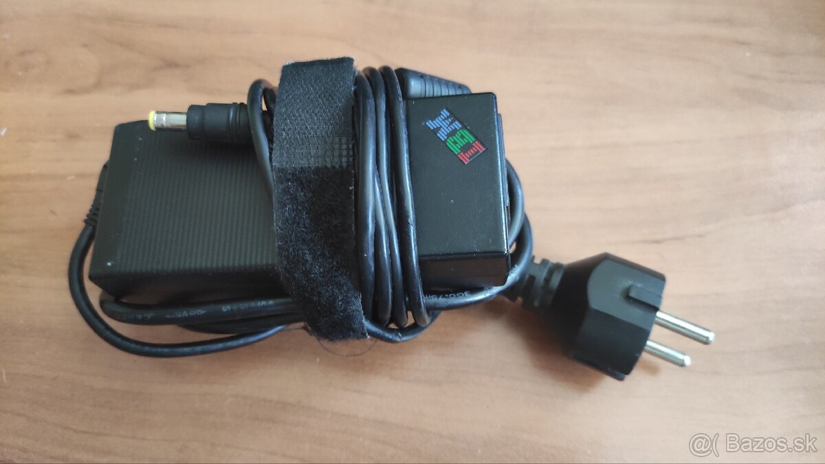 Notebook IBM thinkpad R50e - 4