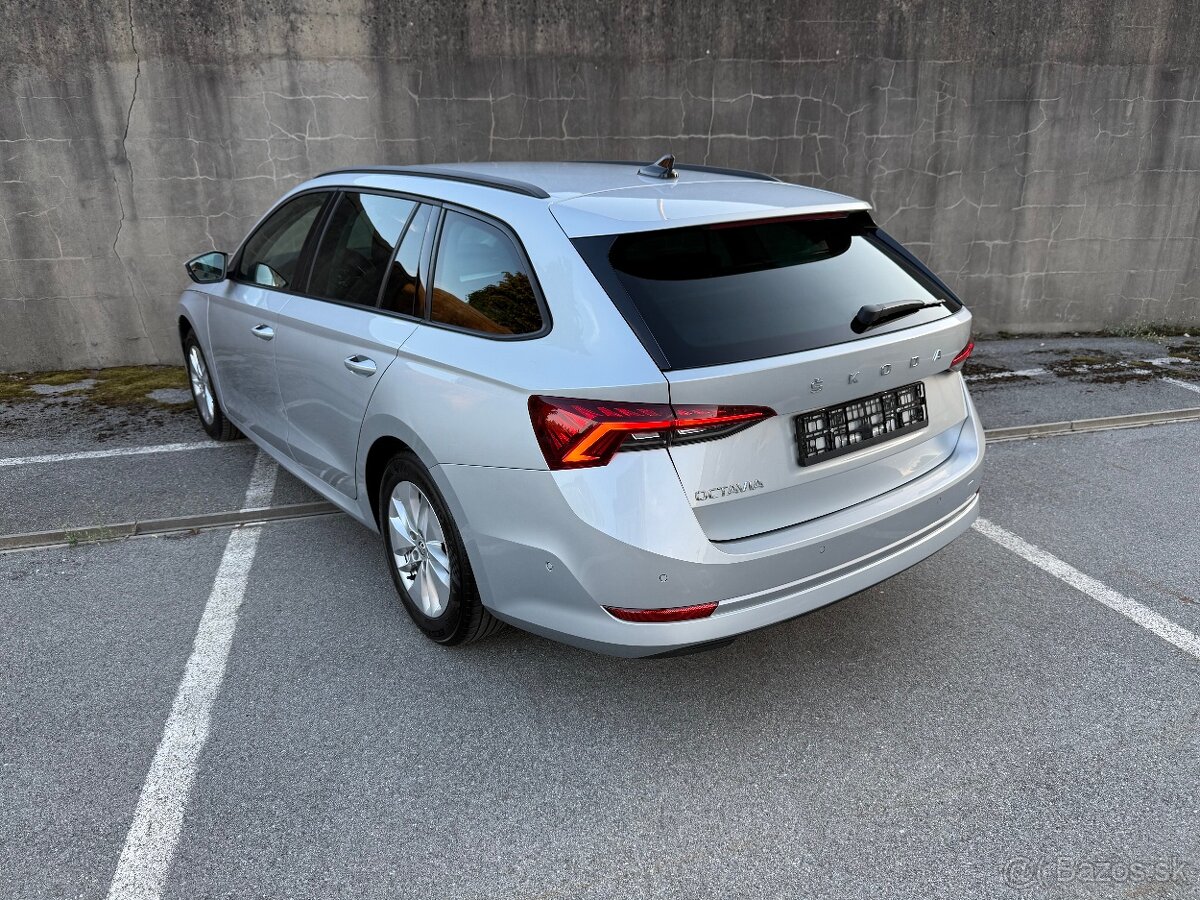Škoda Octavia Combi 2.0 TDI Style - 4