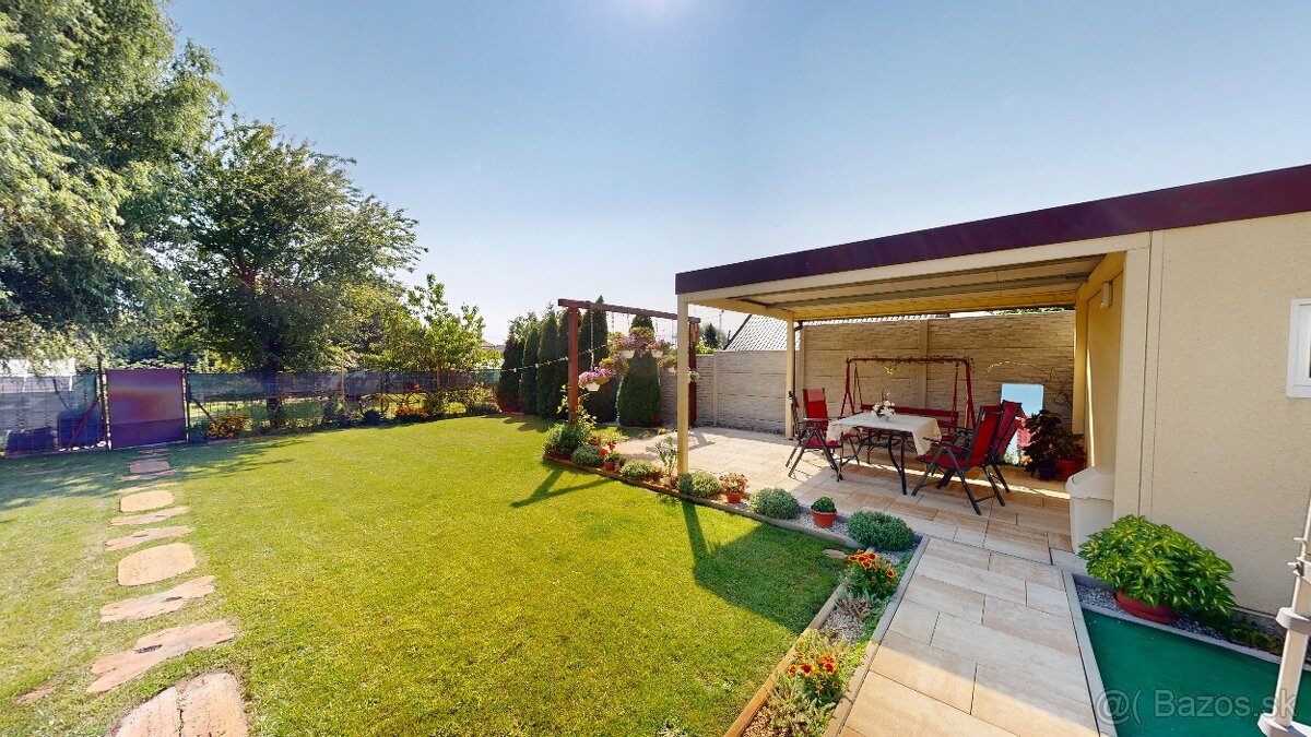 Romantický RD po kompletnej rekonštrukcii v Dolných Salibách - 4