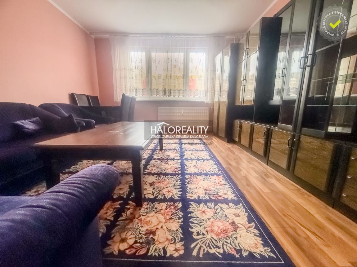 HALO reality - Prenájom, trojizbový byt Považská Bystrica, R - 4