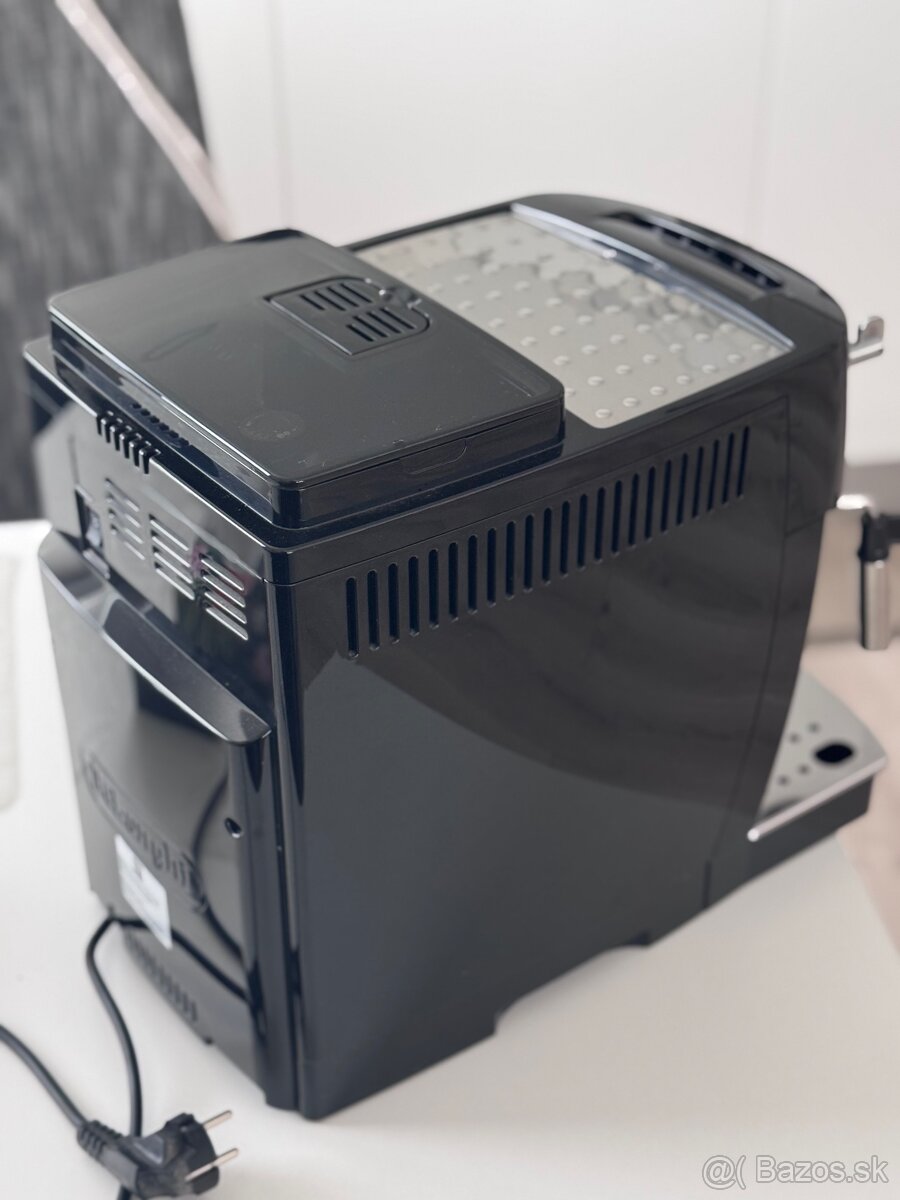 DeLonghi Magnifica S - 4