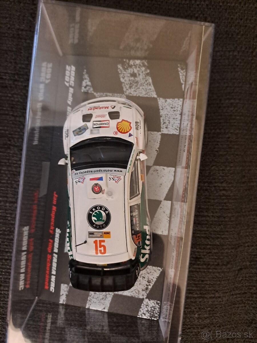 Škoda fabia WRC 1:43 - 4
