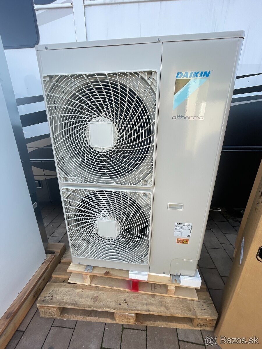 Tepelné čerpadlo Daikin ERLQ11 so zásobníkom, nové - 4