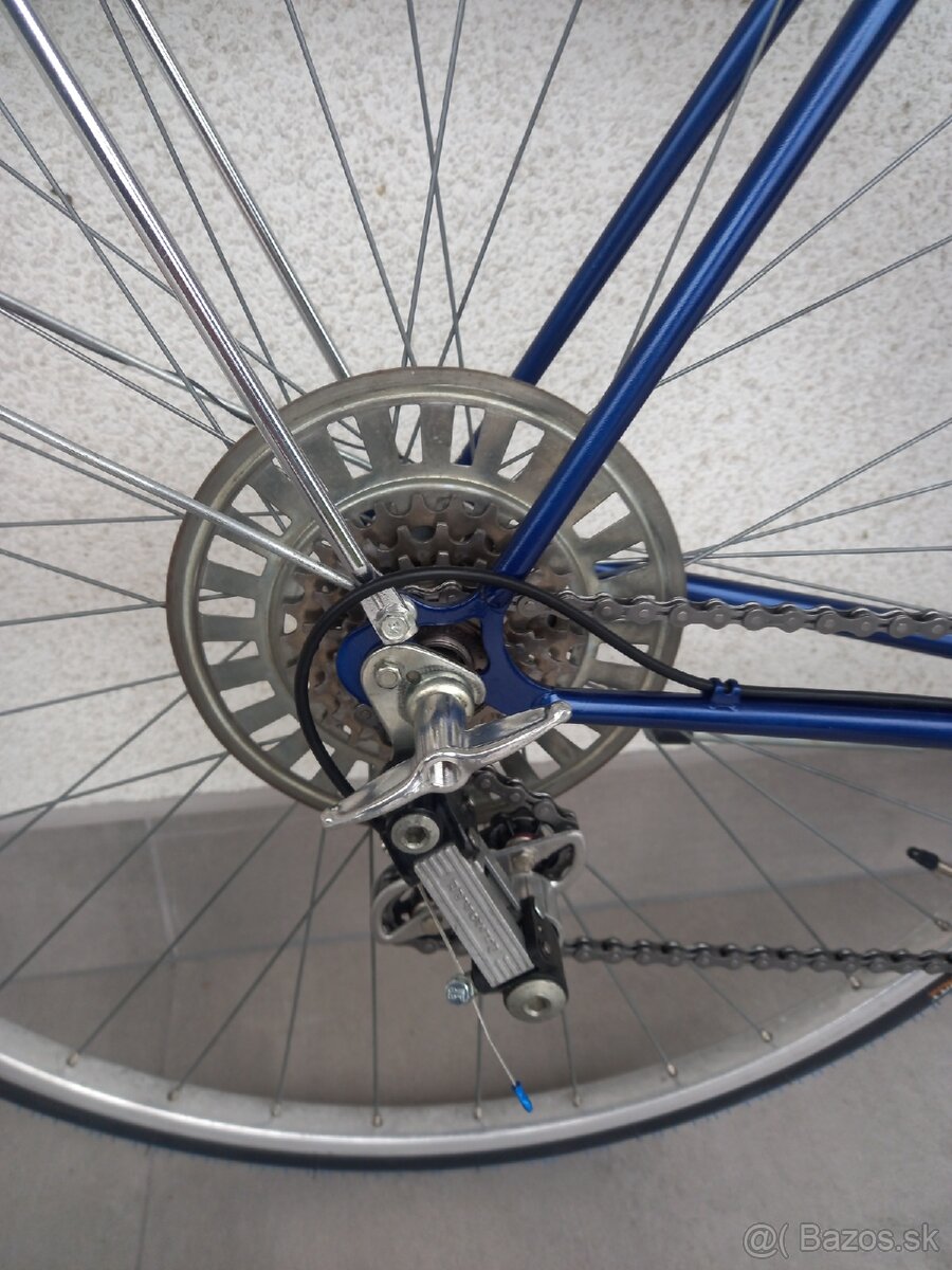 Cestný Favorit 91' - 4