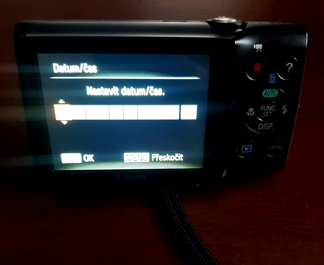 CANON EOS 40D a Canon PowerShot A2300 HD - 4