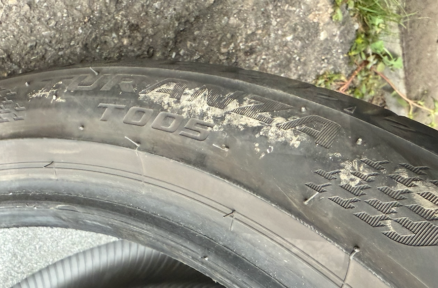 255/40 R20 Bridgestone Turanza T005 - 4