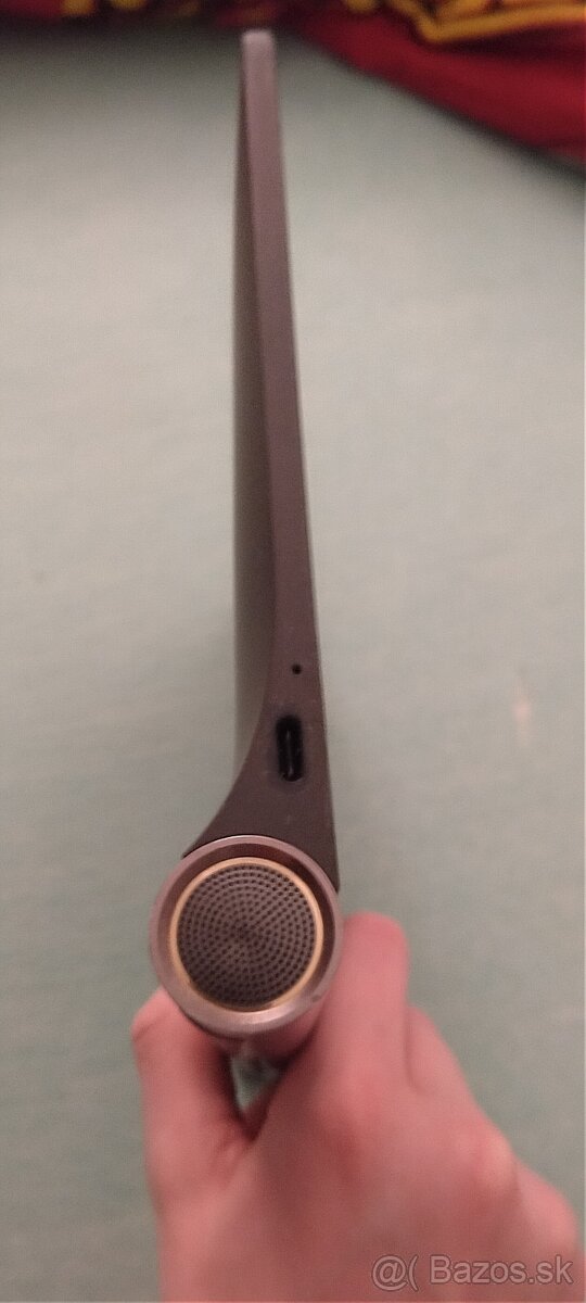 Lenovo yoga smart tab 10 - 4