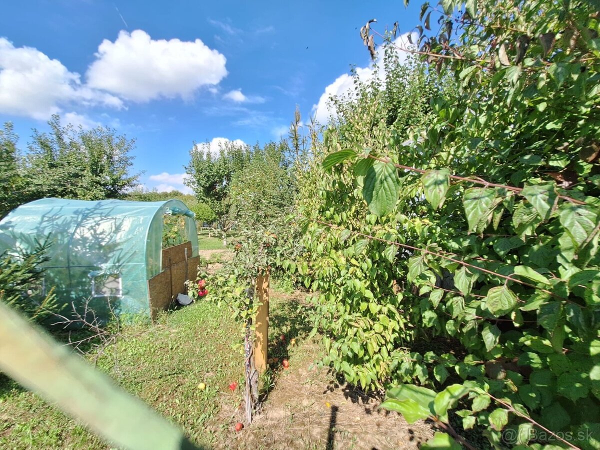 Pozemok vhodný na výstavbu o rozlohe 822 m² – MICHALOVCE - Pohľad 4