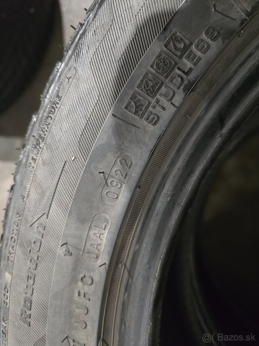 Celoročné Pneu Nexen 235/55 R17 - 4