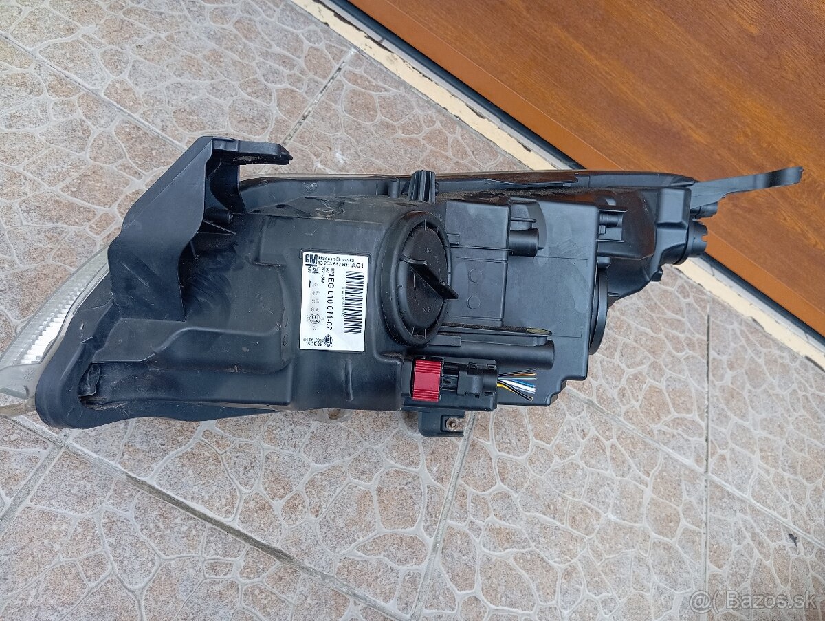 Opel Astra J svetlomety - 4