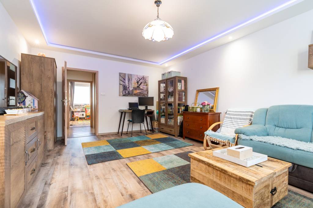 NA PREDAJ,ZREKONŠTRUOVANÝ 3 – IZB. BYT, KE – KVP - 4