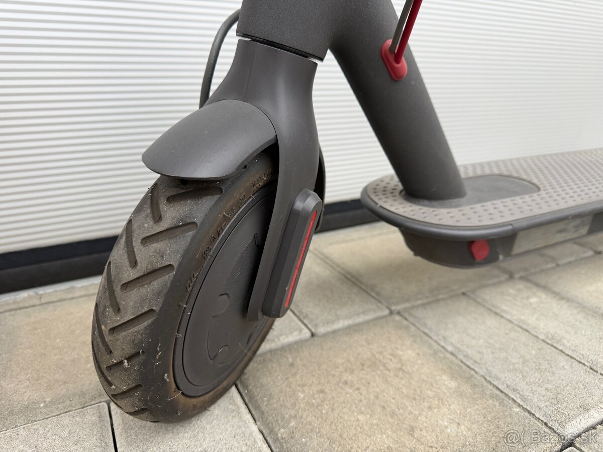 Xiaomi scooter m365 - 4