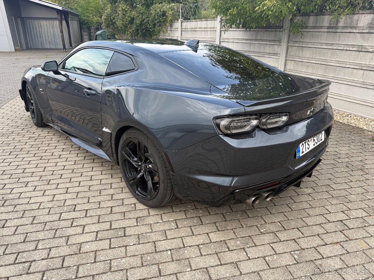 Predám Chevrolet Camaro 6,2 V8 automat LT1 - 4