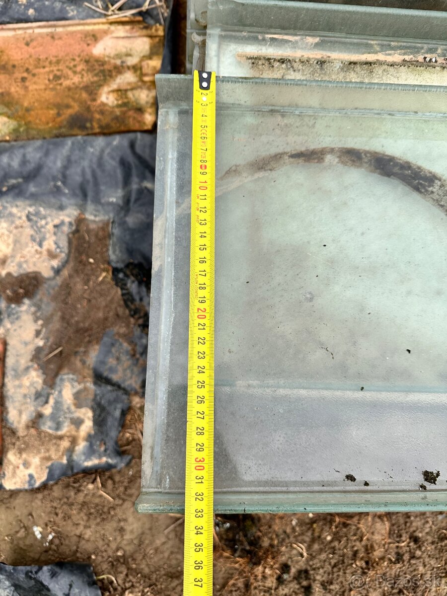 Predám sklenené U profily - 4