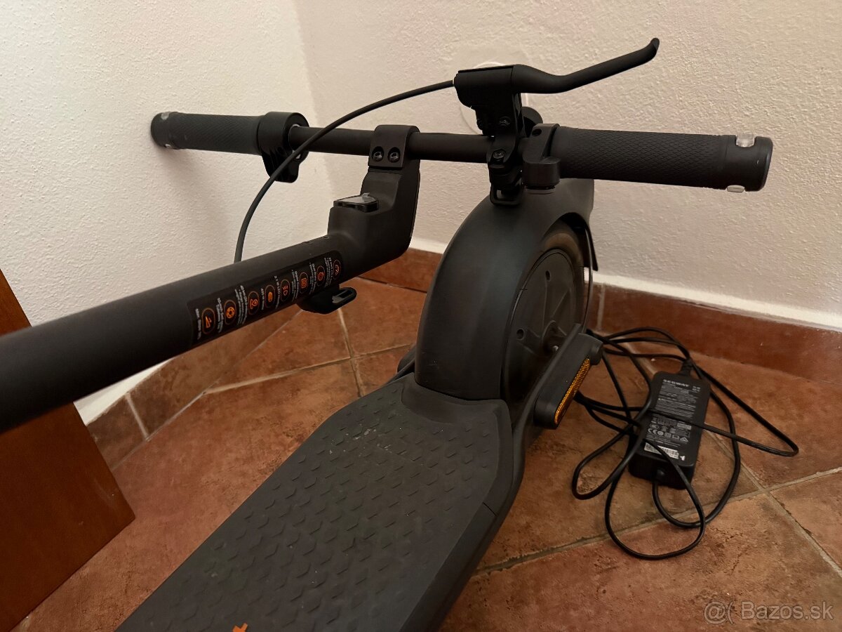 Ninebot Kickscooter F2 kolobežka - 4