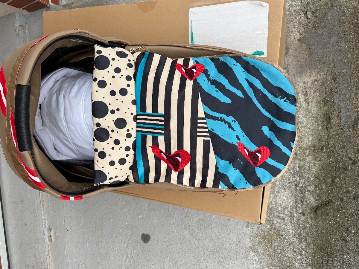 Cybex priam Karolína Kurková - 4