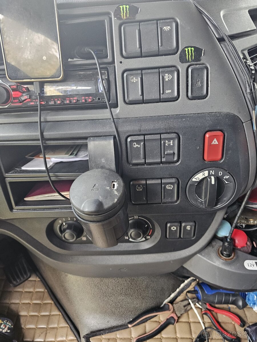 DAF XF 106 Lowdeck - 4