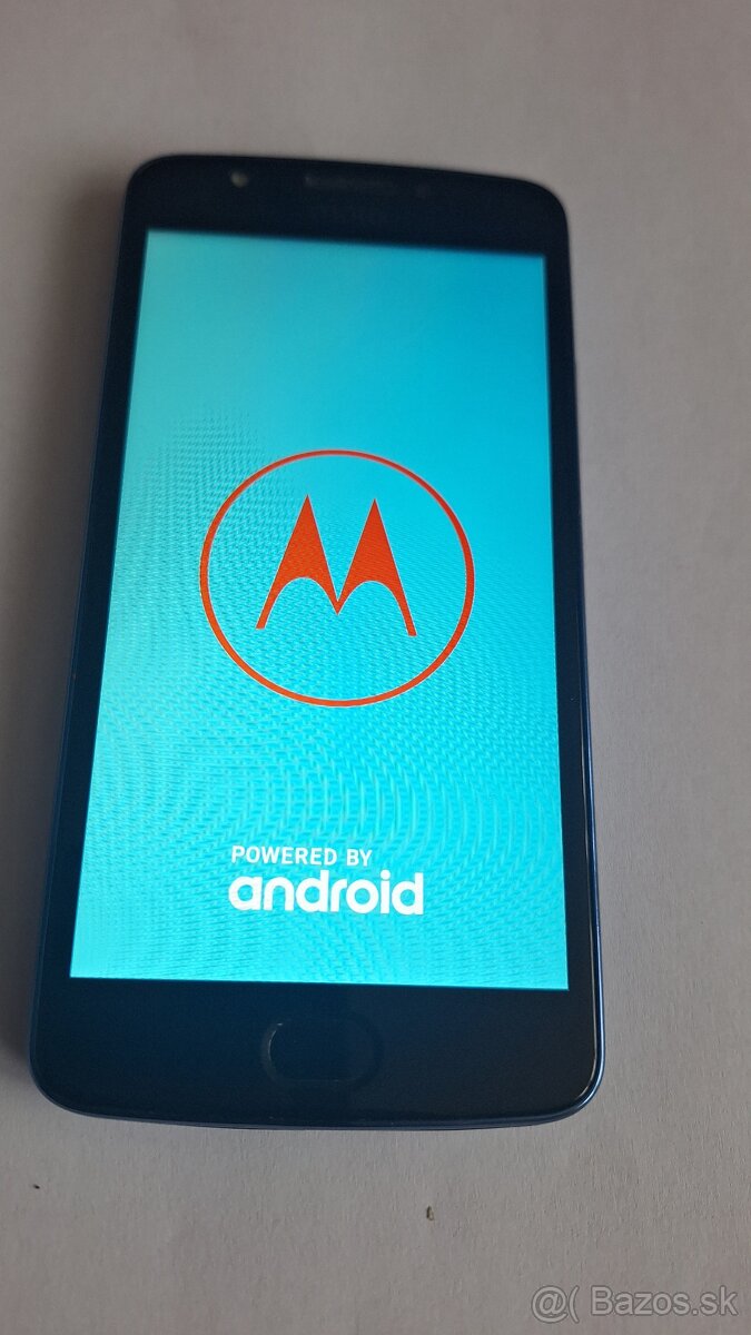 Motorola Moto E4 XT1761 2GB/16GB android 7 - 4