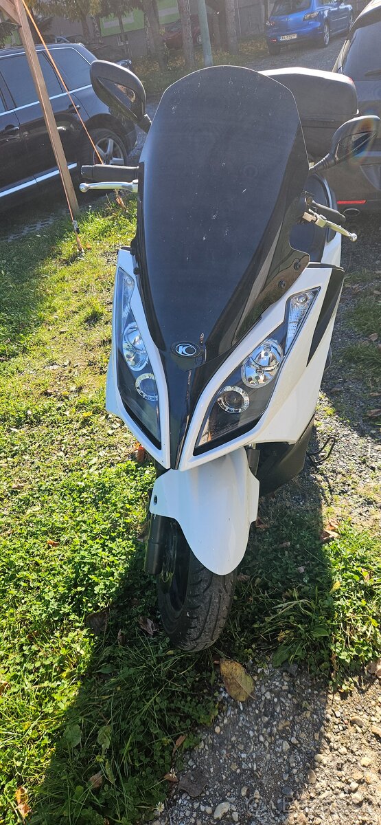 kymco downtown 300 ie - 4