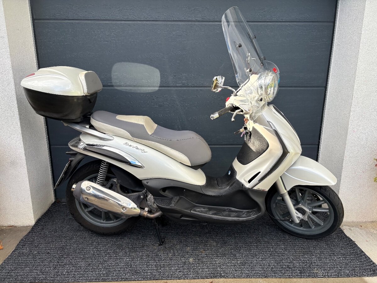 Piaggio Beverly 300i Tourer - 4