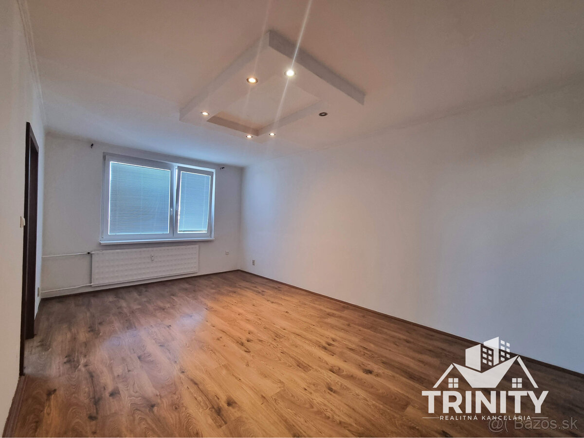 Na prenájom veľký 3-izbový byt s dvoma balkónmi v meste Nové - 4