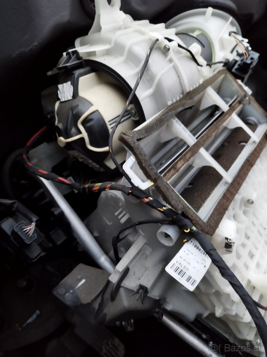 Peugeot 308 kurenie - 4