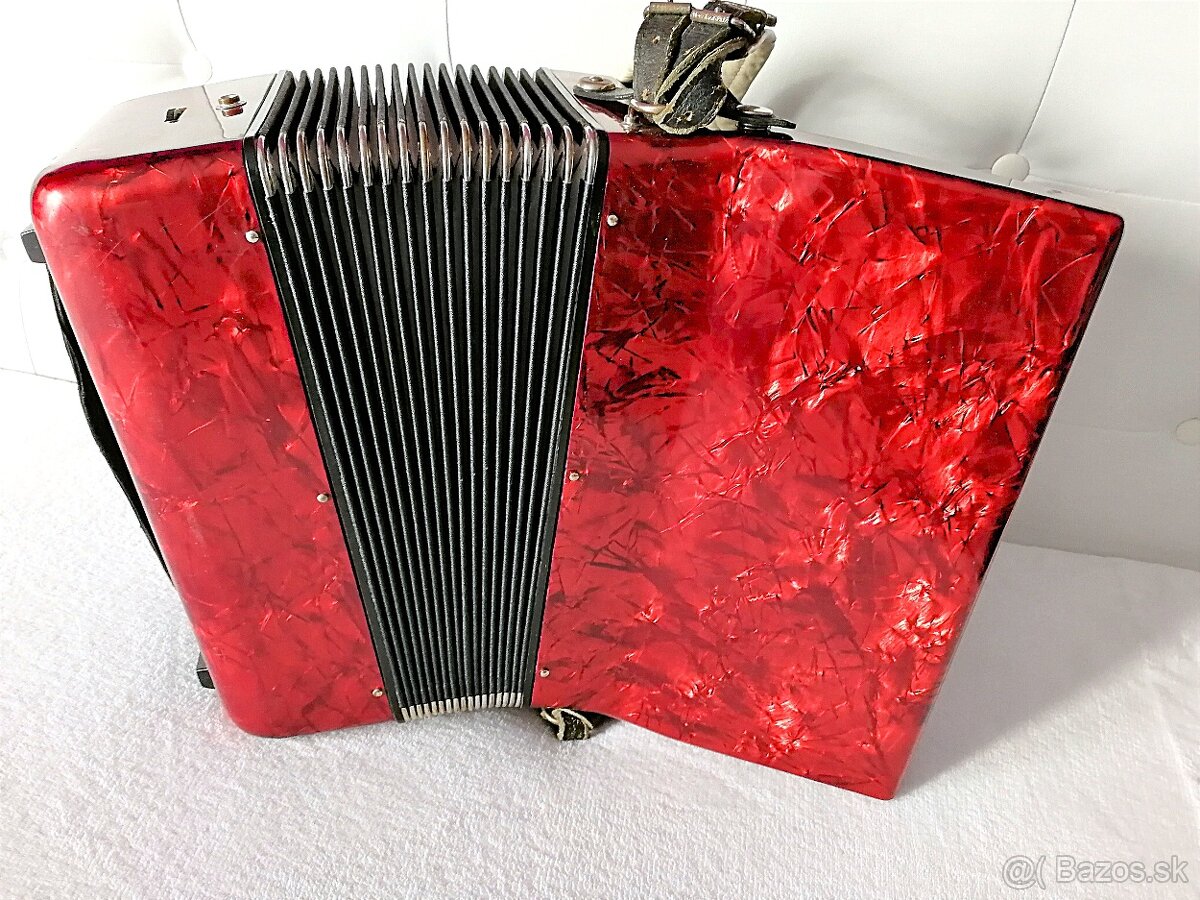 Predam akordeon Delicia Junior 32bas. - 4