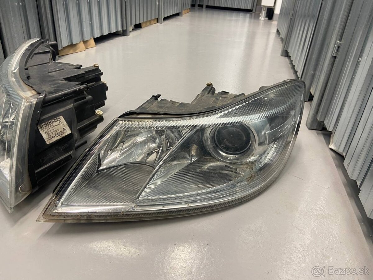 Škoda Octavia 2 2012 facelift Predne svetlomety - 4