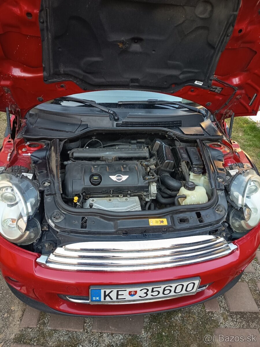 Predam Minicooper 1.6 90kw 1 majitel 2013 - 4
