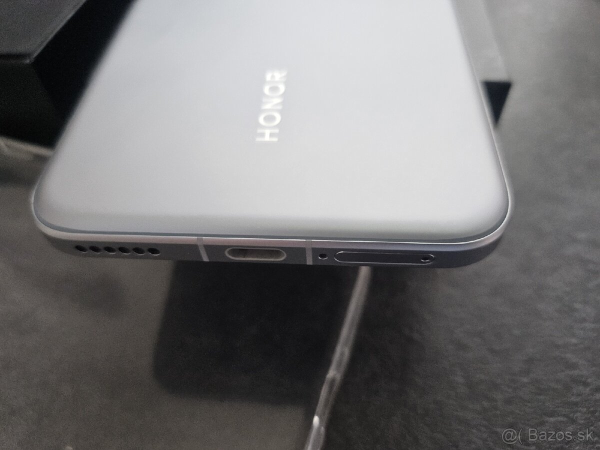 Predam/Vymenim Honor Magic 7Pro 512Gb Lunar Shadow Grey - 4