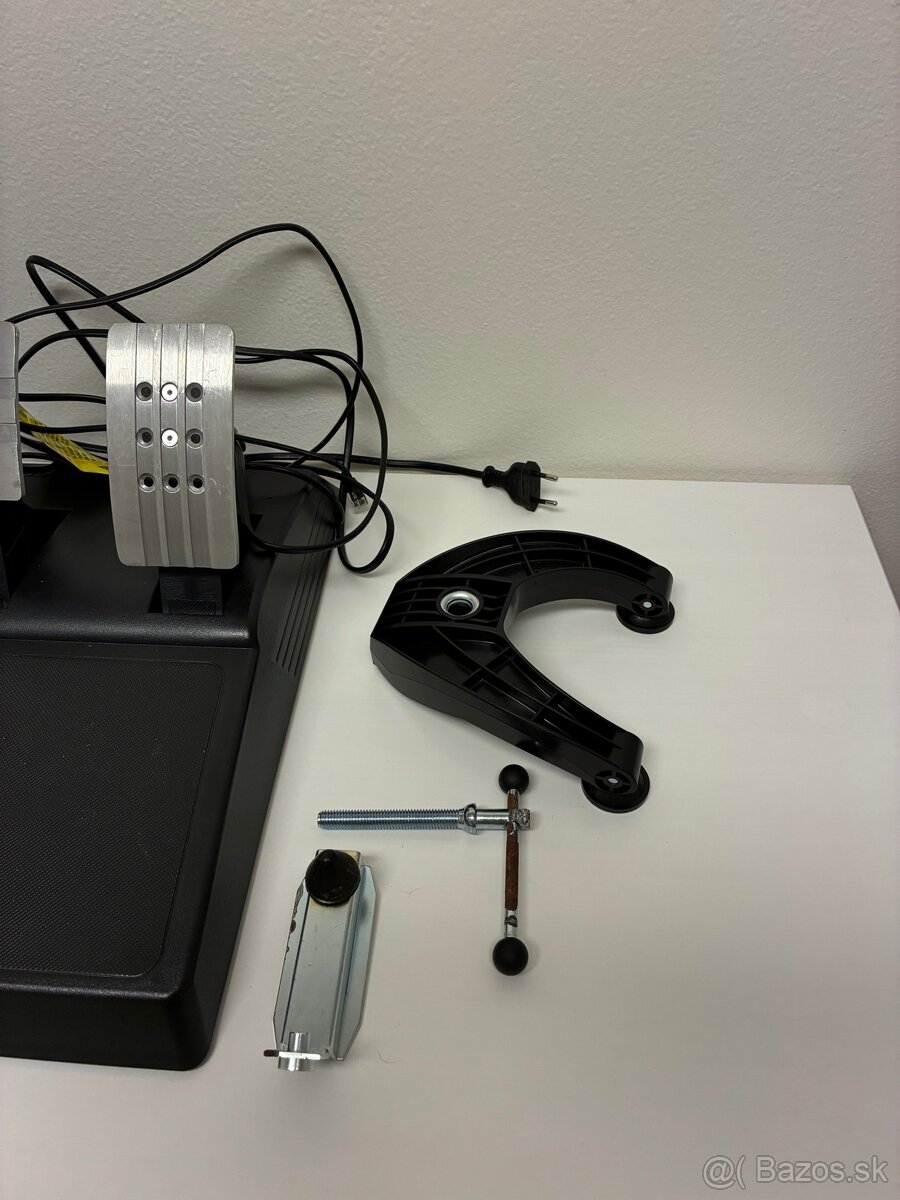 Thrustmaster t300 - 4