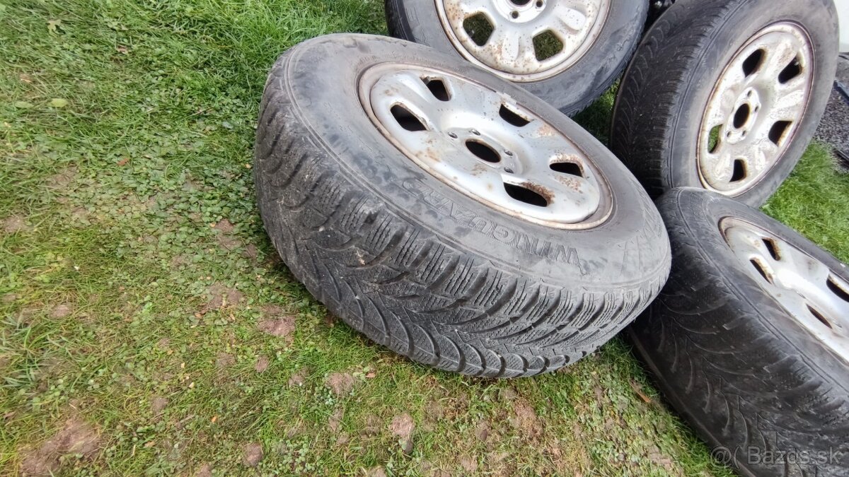 DACIA DUSTER plechové disky 5x114.3 - 4