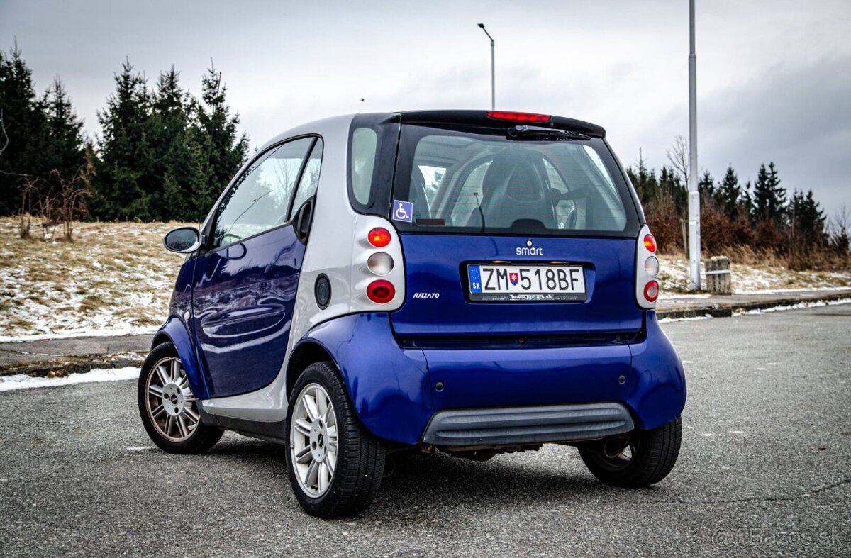 Smart Fortwo coupé MC 01 PASSION 40kW, A/T, 3d. - 4