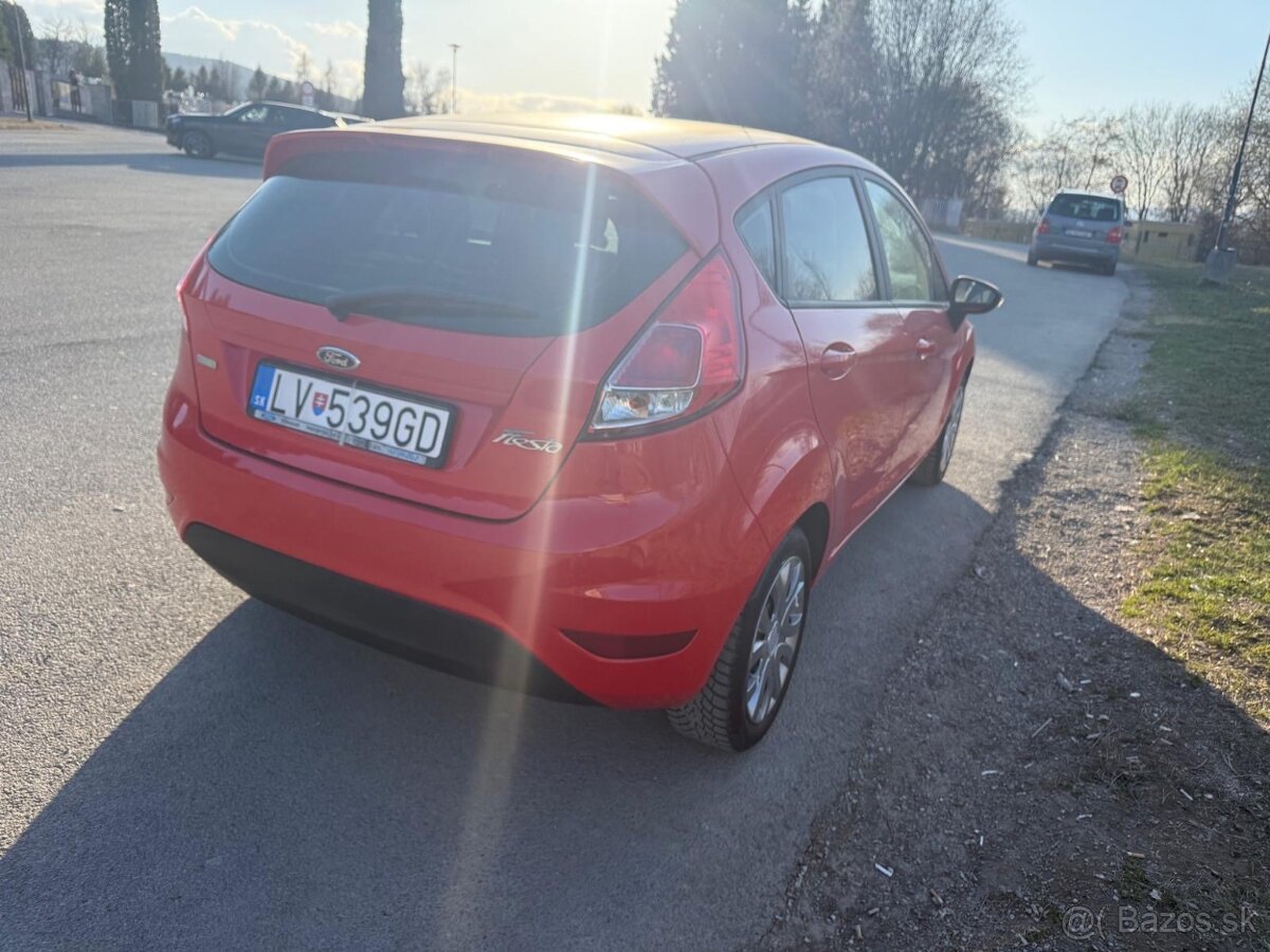 Ford Fiesta - 4