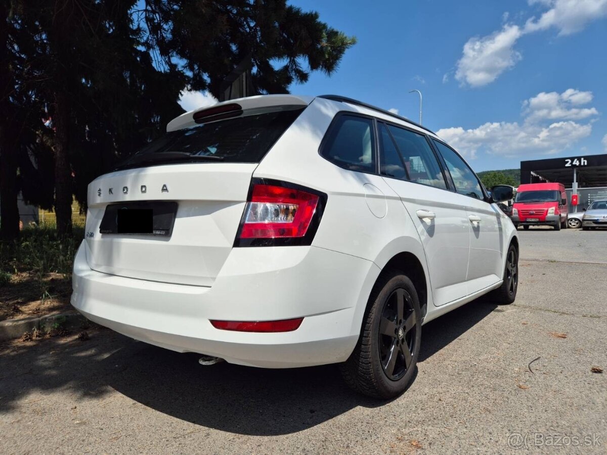 Škoda Fabia 1.0 TSI Active - 4