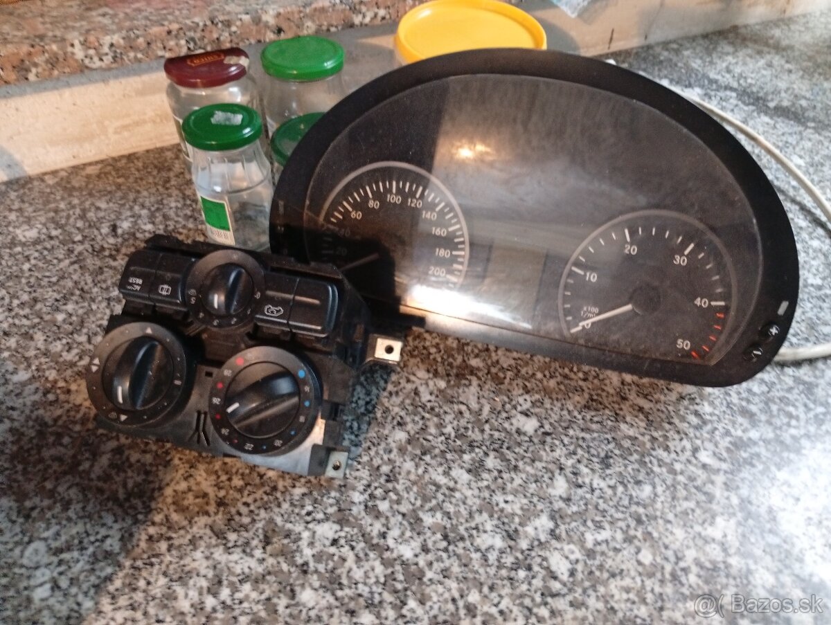 Mercedes Vito 639/2,2CDi - 4