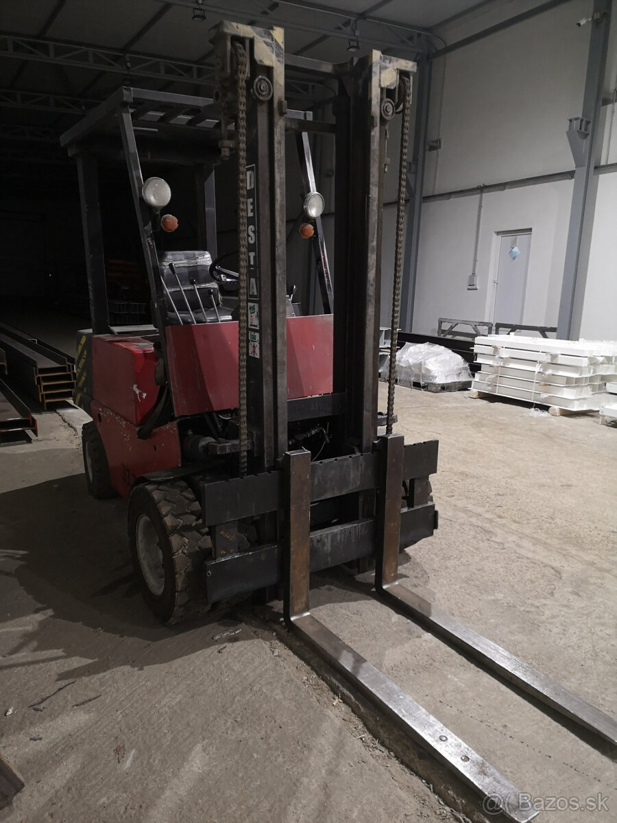 Čelný vozík DESTA 32A - 4